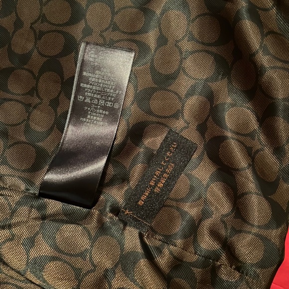 Authenticated Coach trench coat - Picture 3 of 10